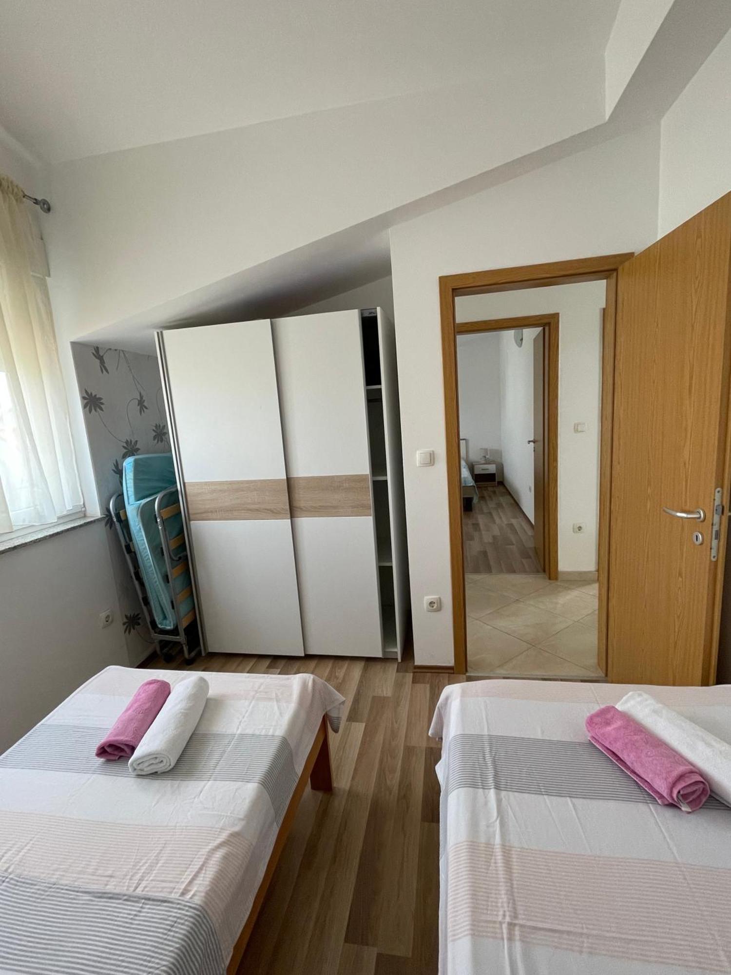 Apartmani Kristo 2 자다르 외부 사진